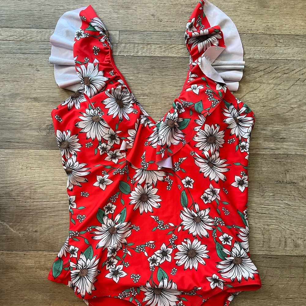 Jessica Simpson one piece swimsuit